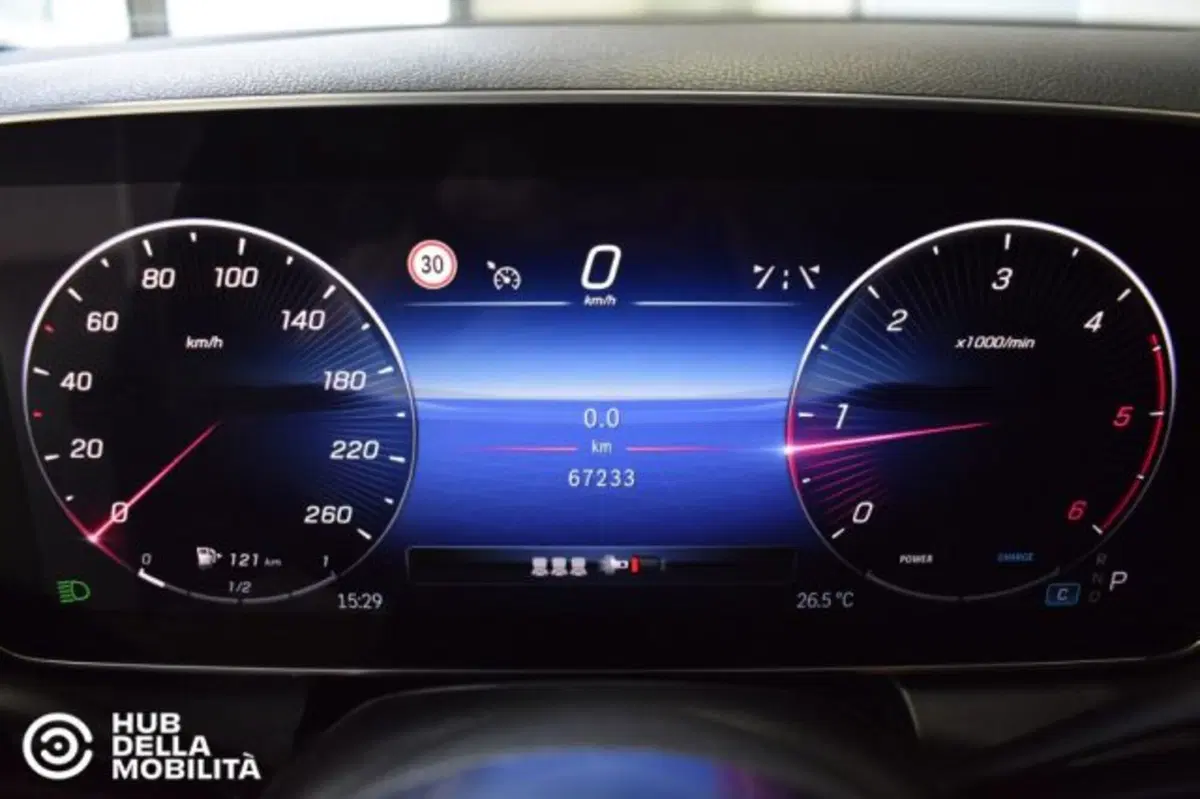 Mercedes-Benz GLC usata a Perugia (8)