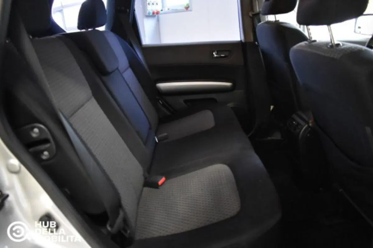 Nissan X-Trail usata a Perugia (16)