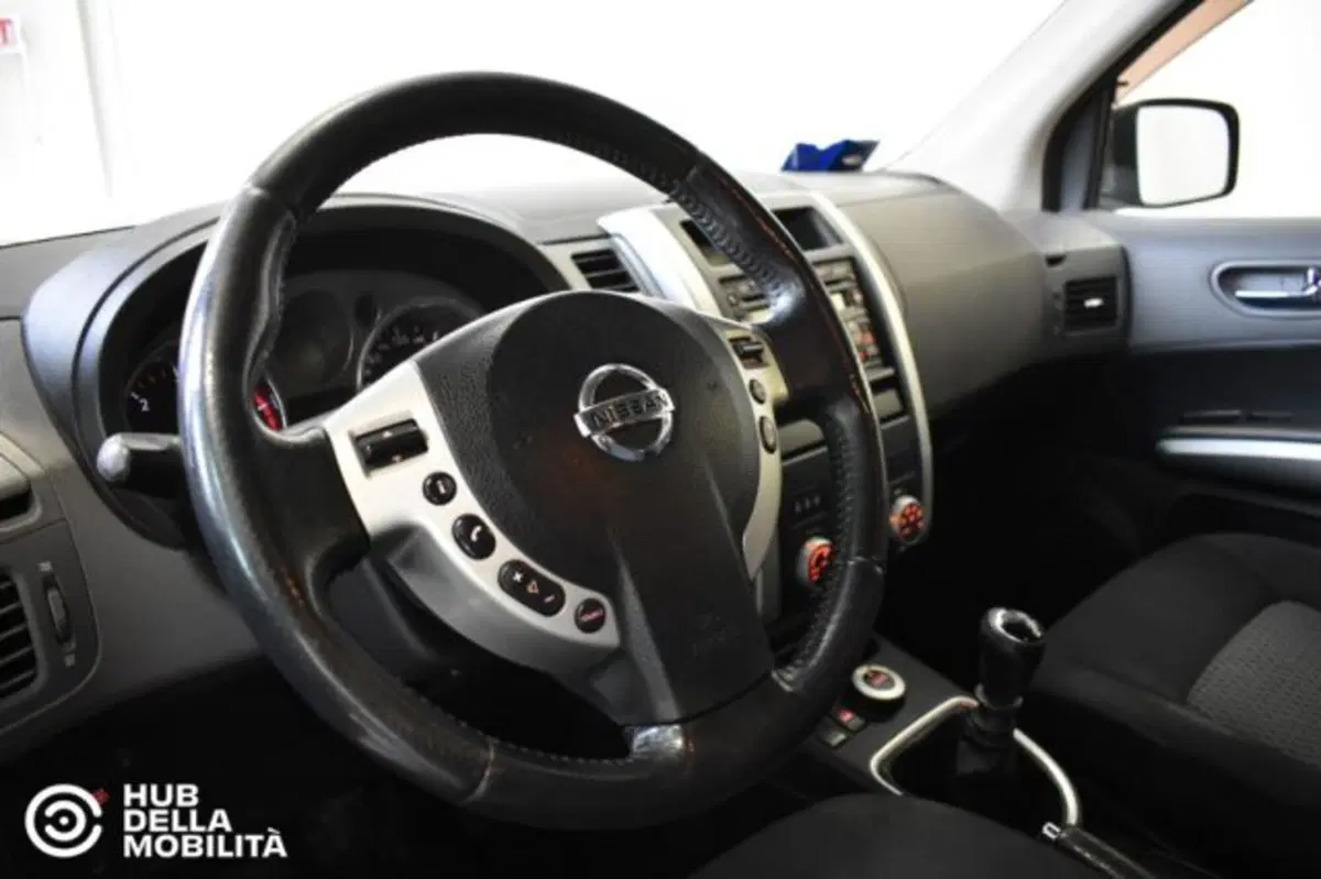 Nissan X-Trail usata a Perugia (18)