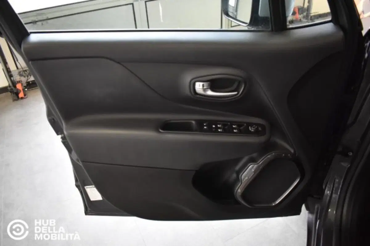 Jeep Renegade usata a Perugia (7)
