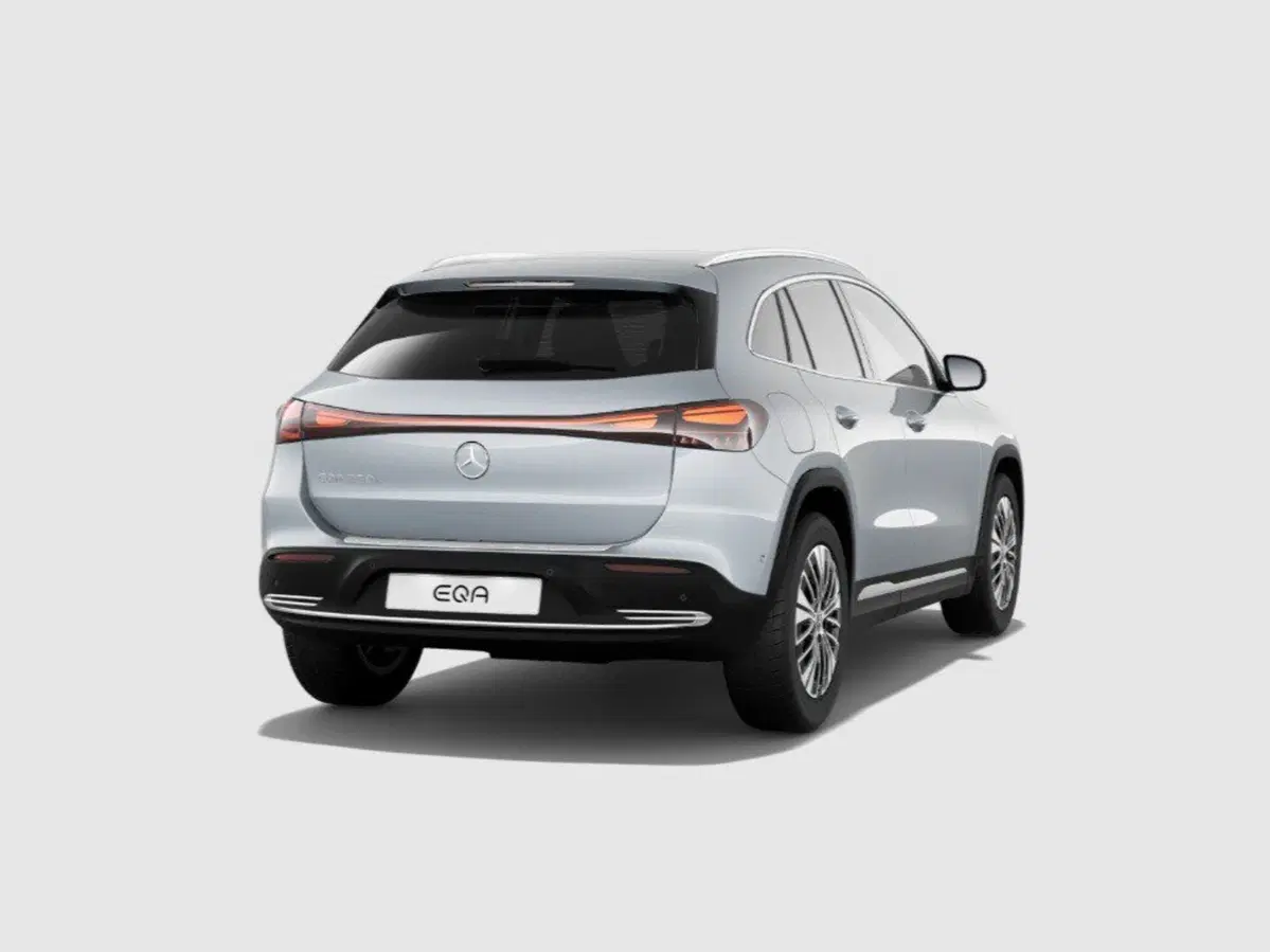 Mercedes-Benz EQA nuova a Ancona (5)