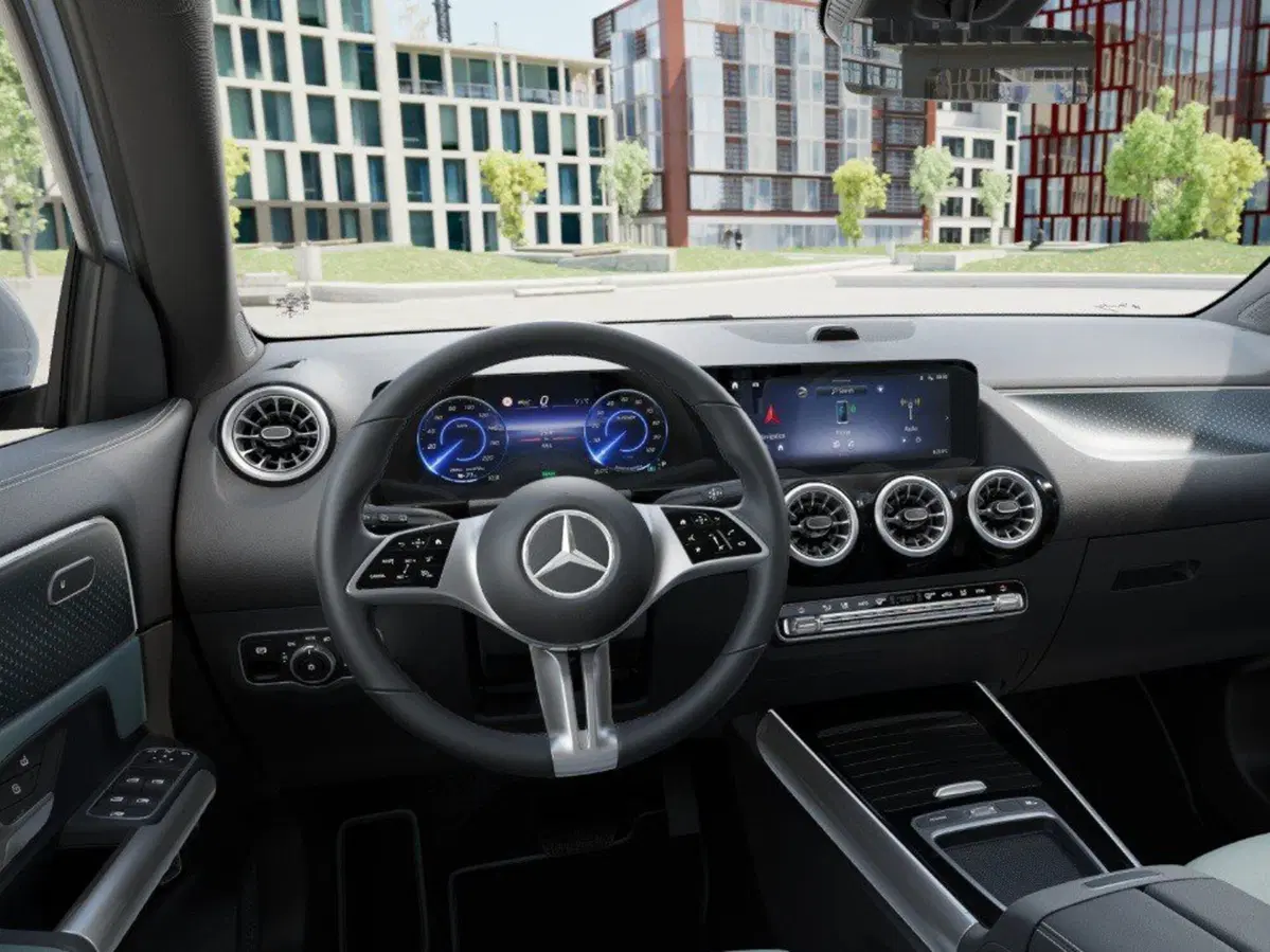 Mercedes-Benz EQA nuova a Ancona (9)
