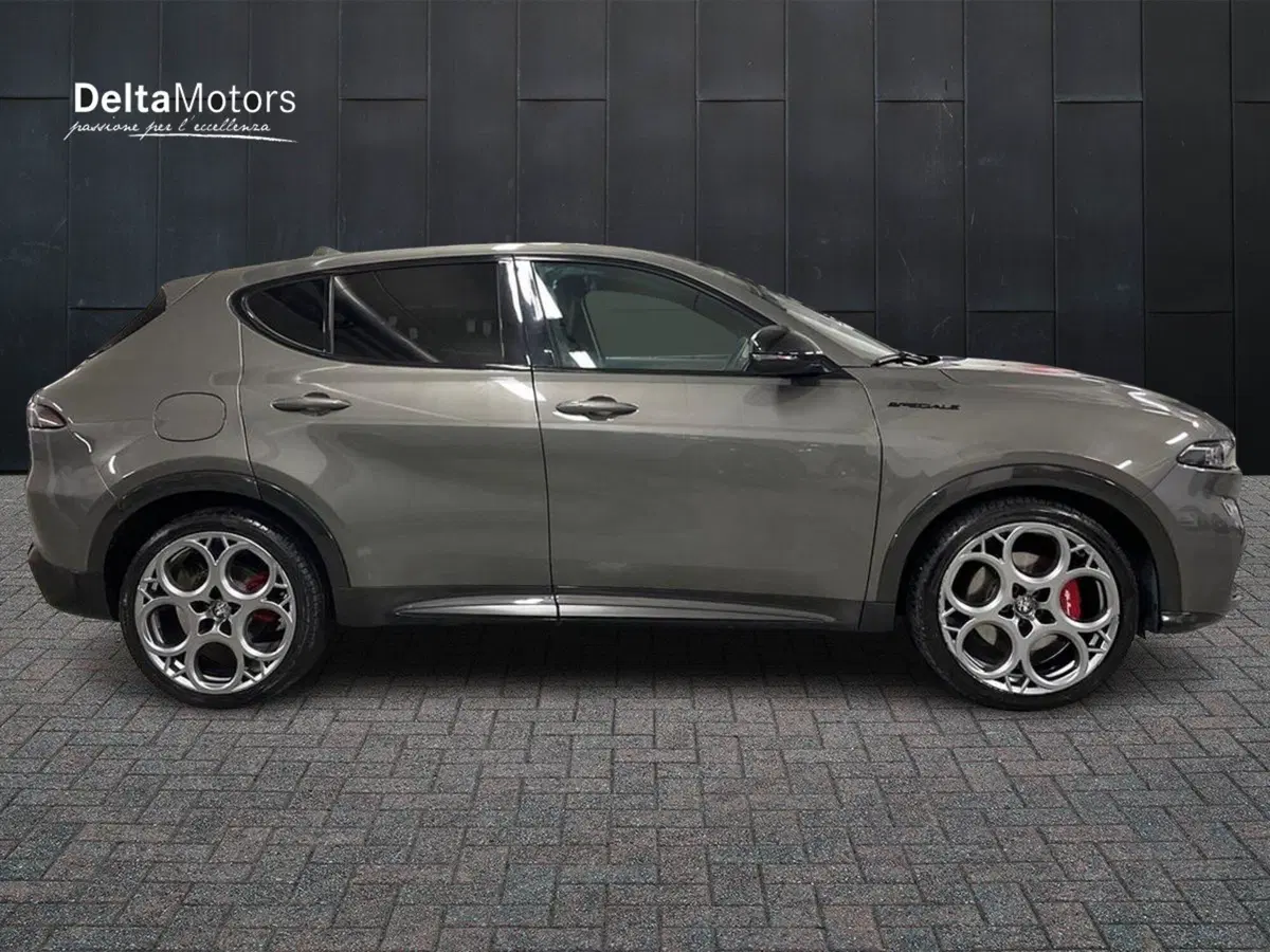 Alfa Romeo Tonale usata a Ancona (3)