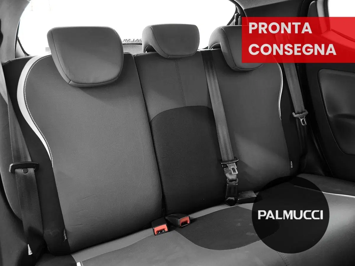 Lancia Ypsilon usata a Prato (11)