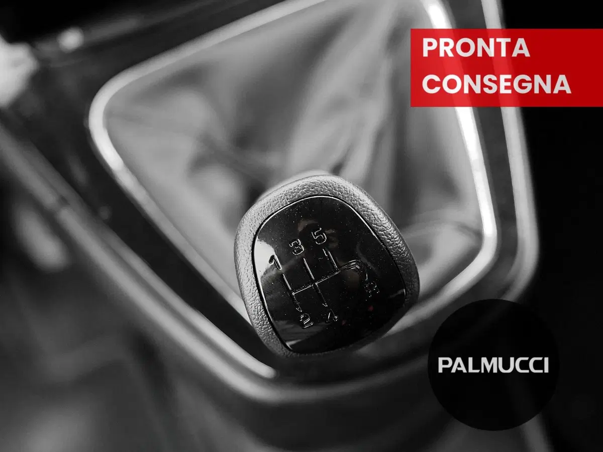 Lancia Ypsilon usata a Prato (13)