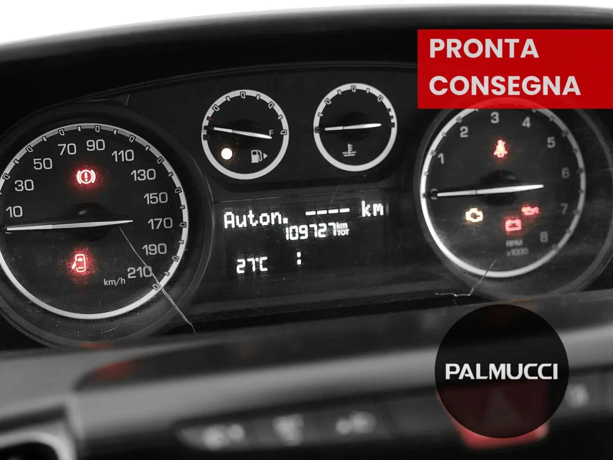 Lancia Ypsilon usata a Prato (9)