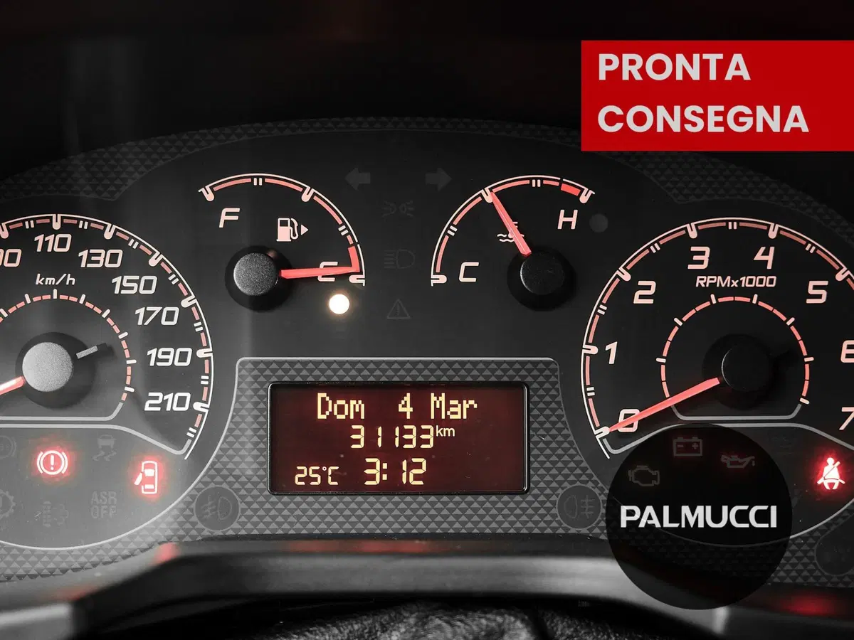 Fiat Fiorino usata a Prato (15)