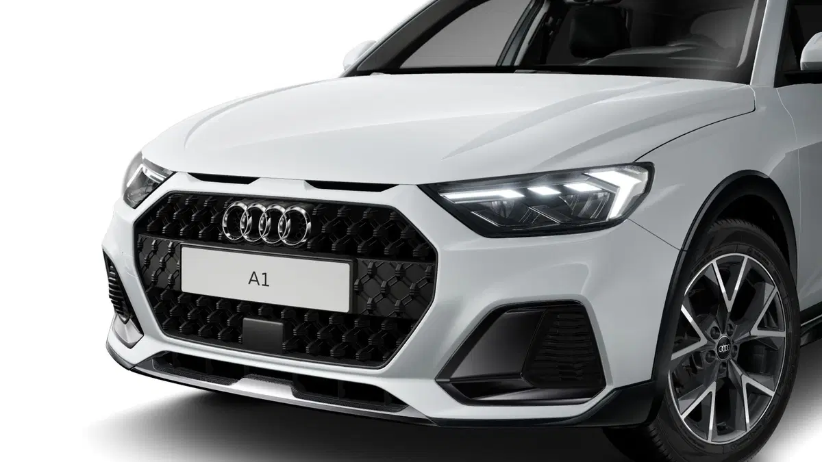 Audi A1 allstreet usata a Avellino (6)