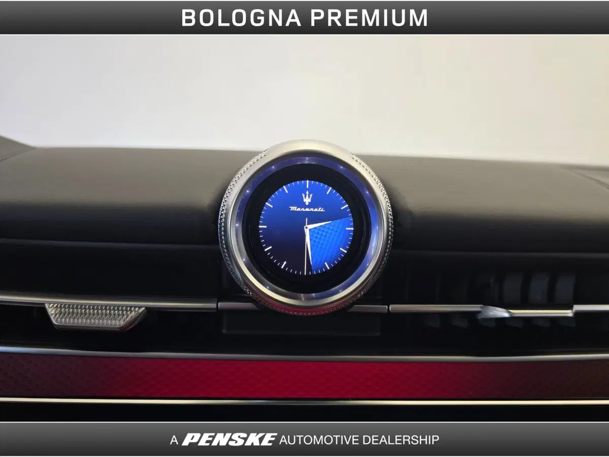 Maserati Grecale usata a Bologna (17)