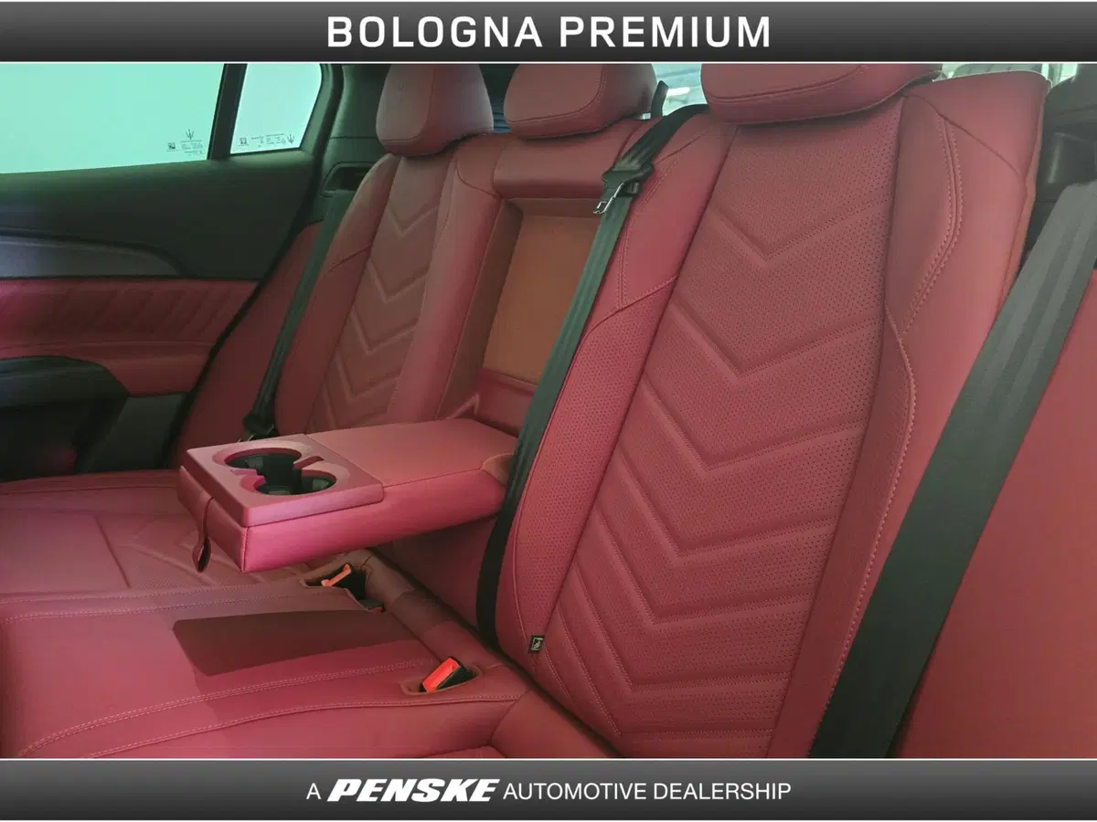 Maserati Grecale usata a Bologna (19)