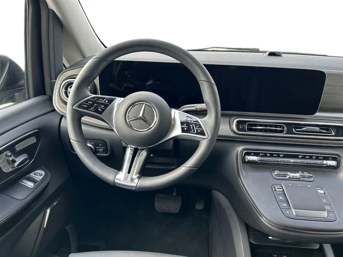 Mercedes-Benz Classe V usata a Milano (11)