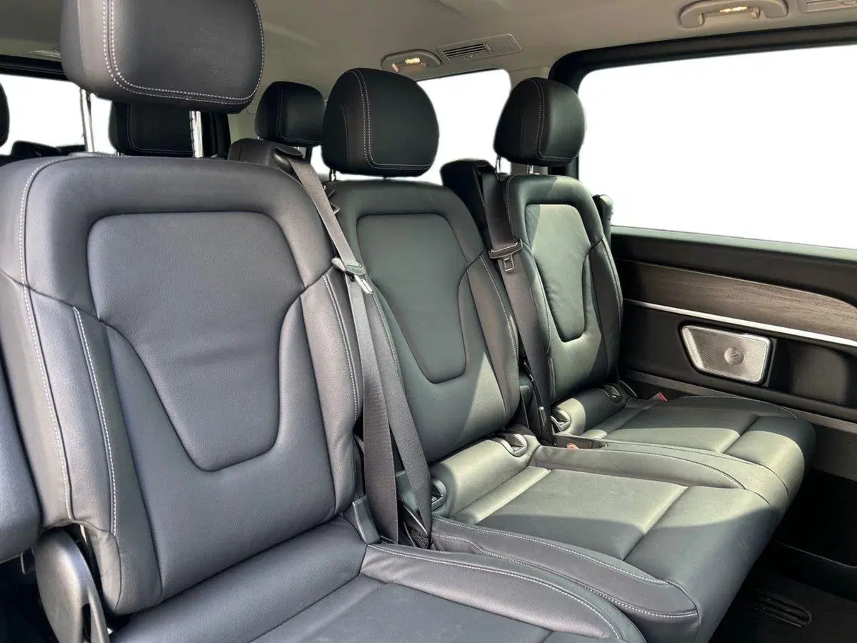 Mercedes-Benz Classe V usata a Milano (16)