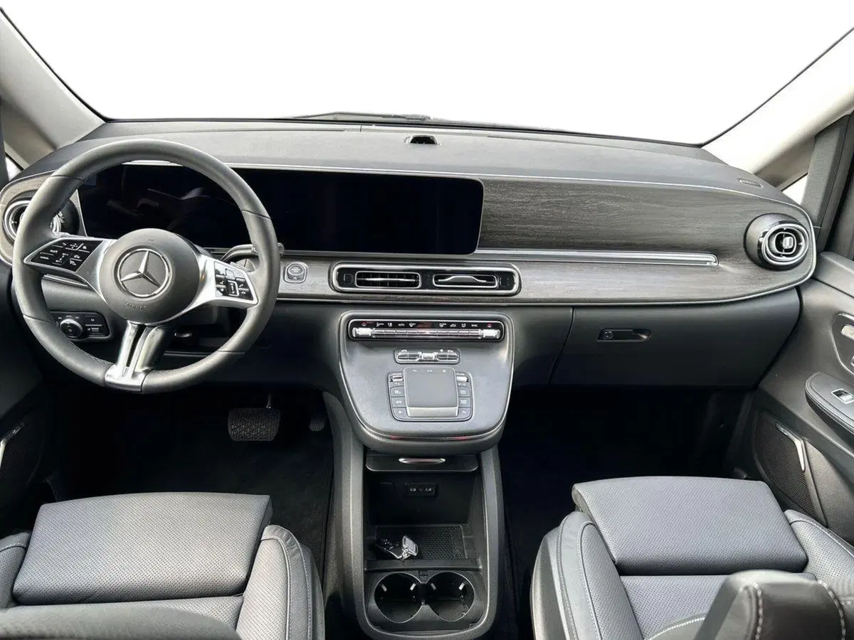 Mercedes-Benz Classe V usata a Milano (9)