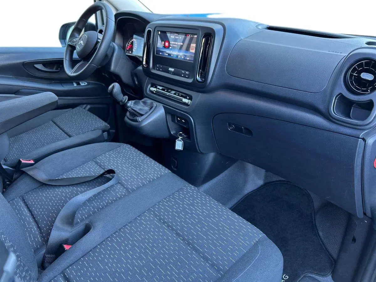 Mercedes-Benz Vito usata a Milano (15)