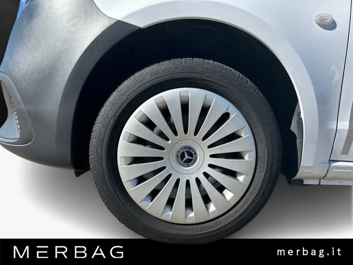 Mercedes-Benz Vito usata a Milano (17)