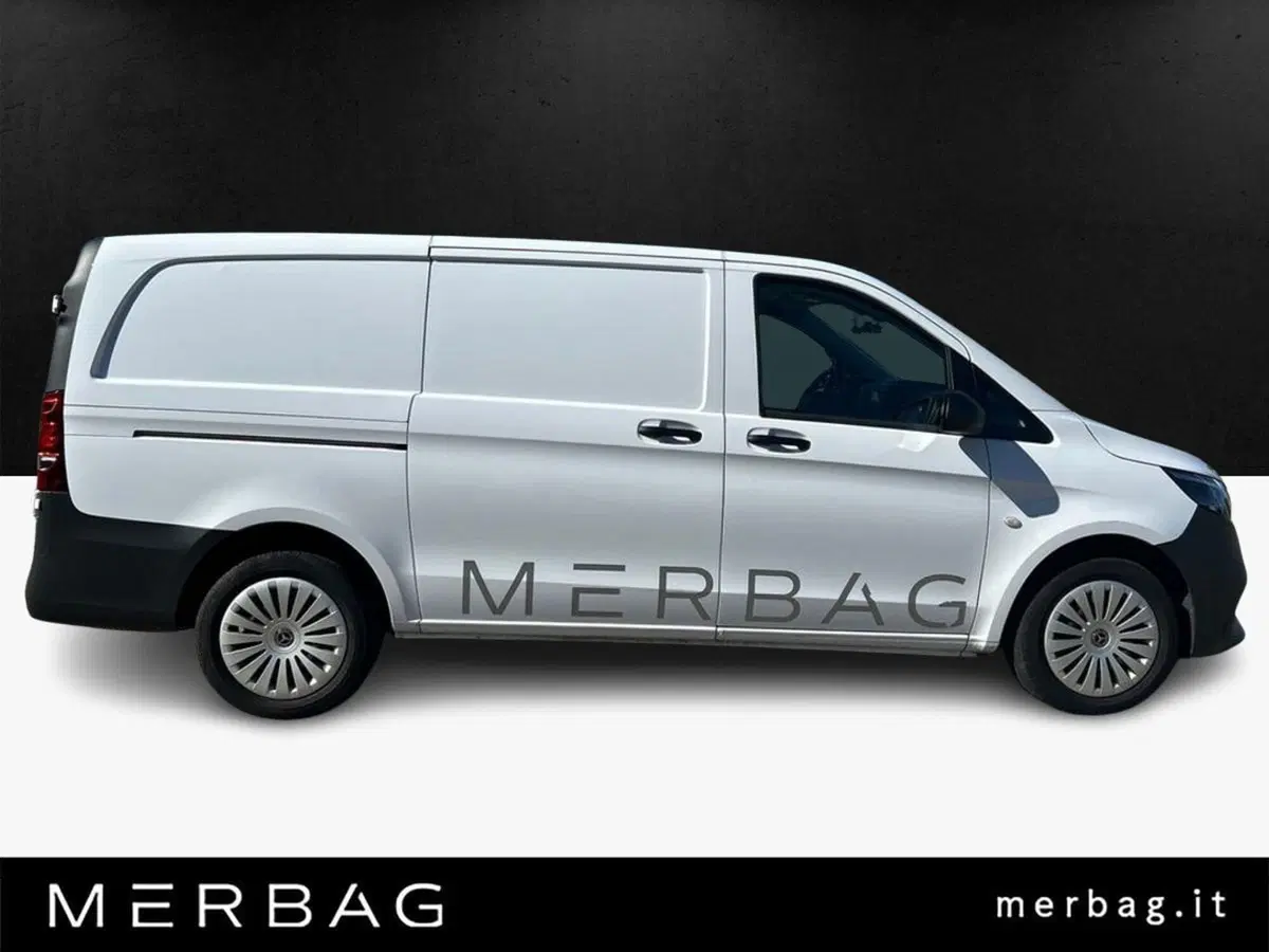 Mercedes-Benz Vito usata a Milano (5)