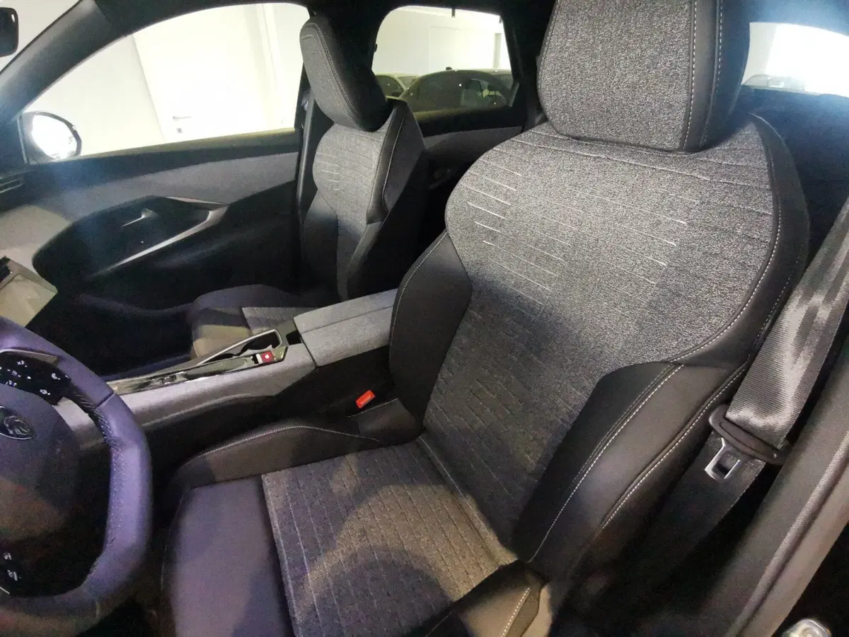 Peugeot 3008 nuova a Taranto (10)