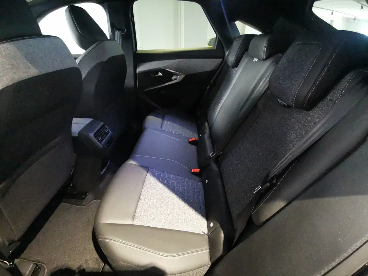 Peugeot 3008 nuova a Taranto (11)