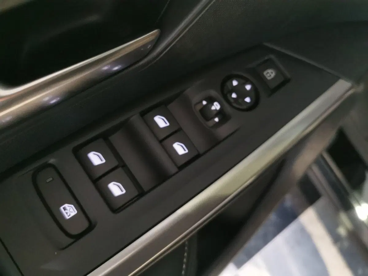 Peugeot 3008 nuova a Taranto (18)