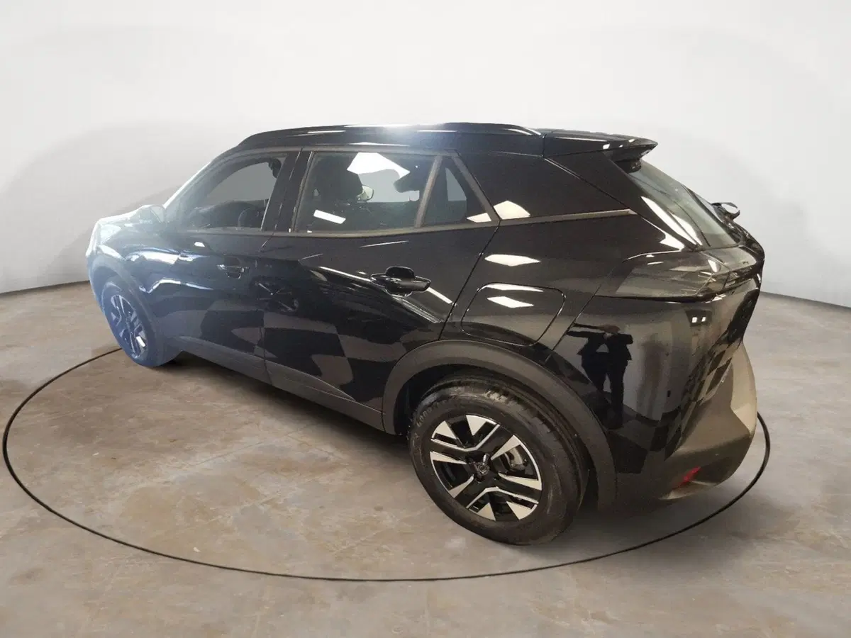 Peugeot 2008 nuova a Taranto (5)
