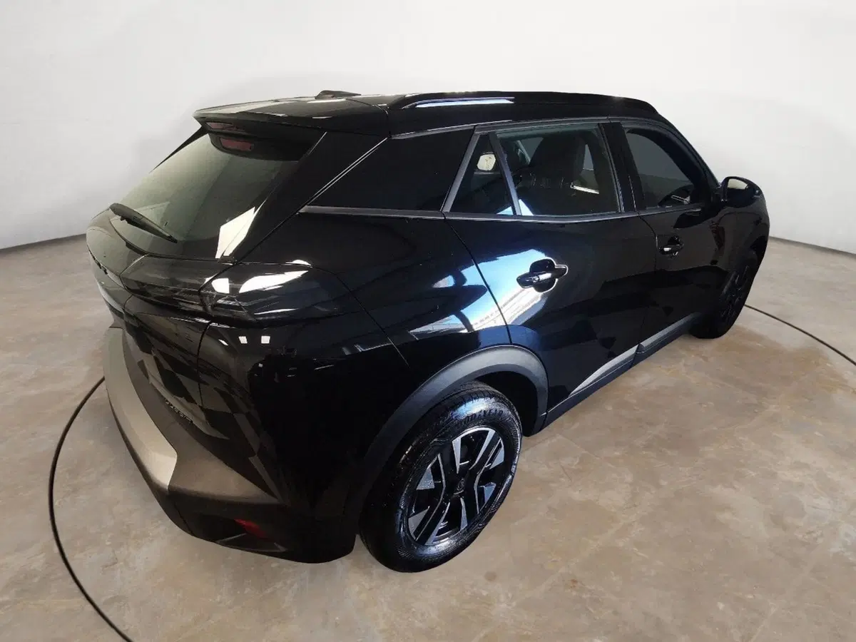 Peugeot 2008 nuova a Taranto (8)