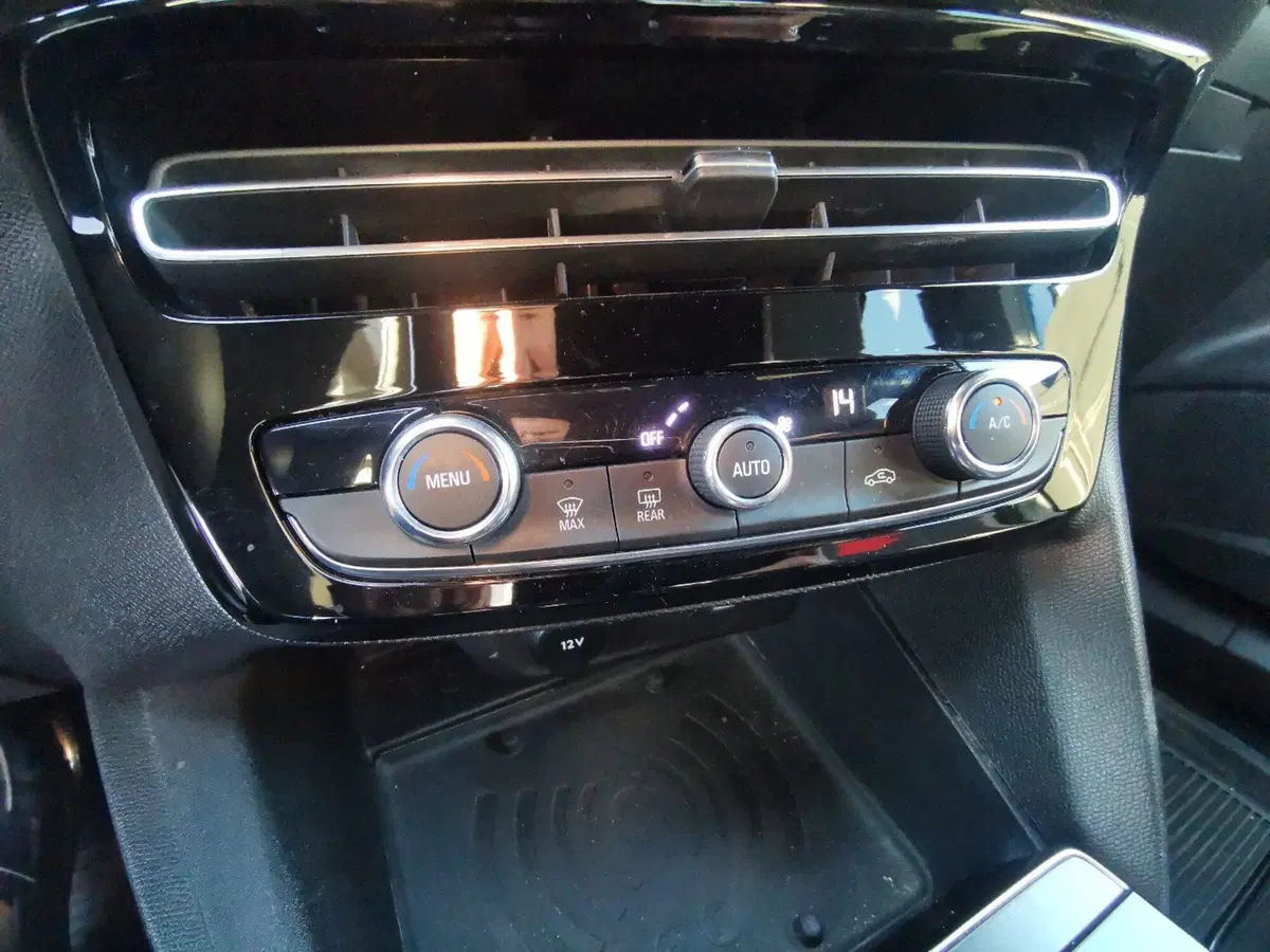 Opel Mokka usata a Taranto (11)