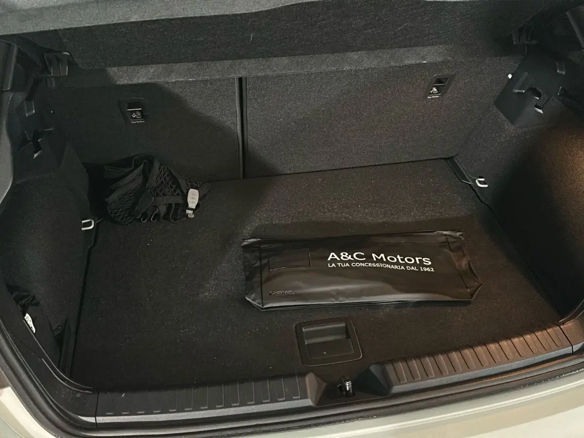Audi A1 allstreet usata a Napoli (17)