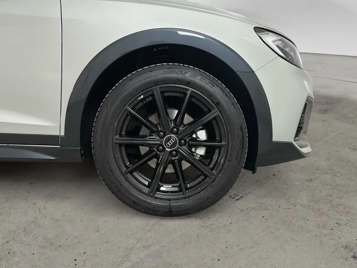 Audi A1 allstreet usata a Napoli (19)