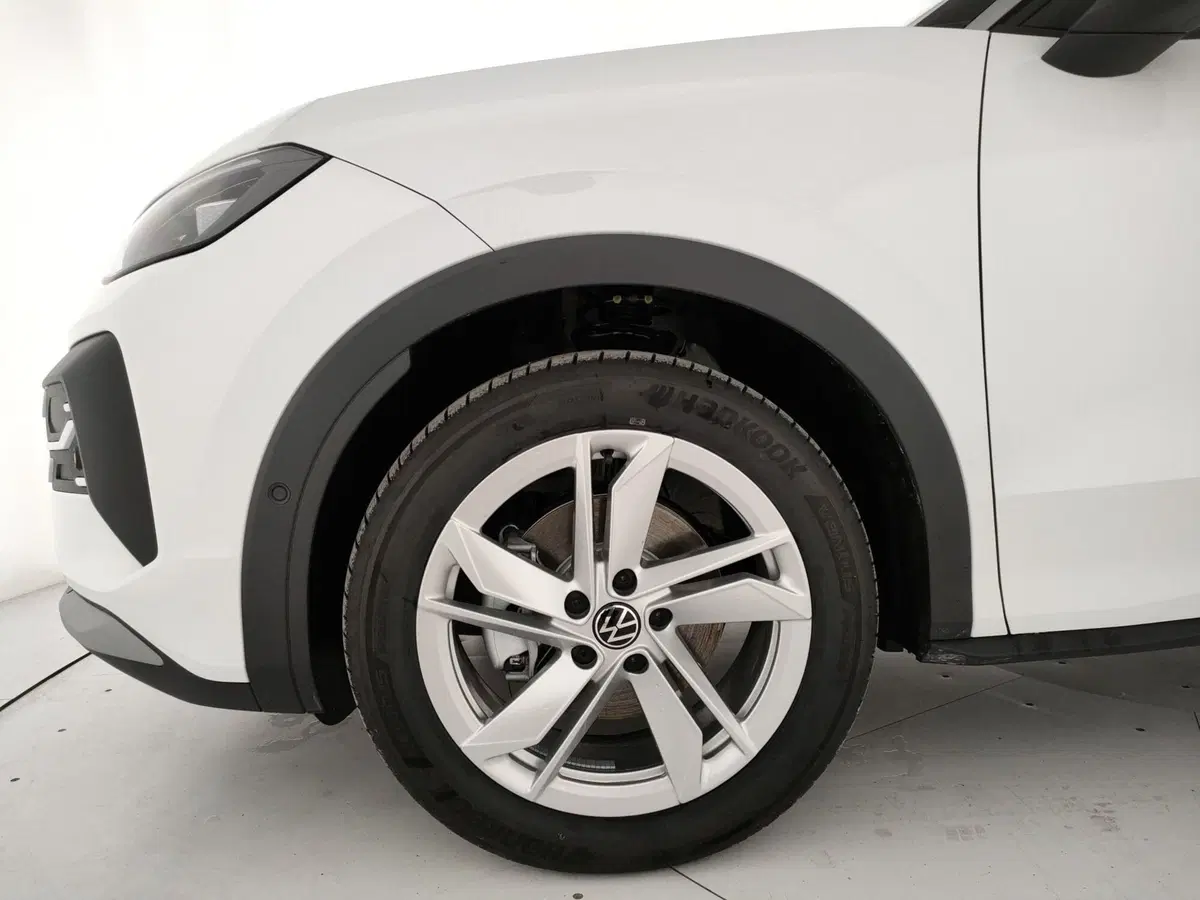 Volkswagen T-Roc nuova a Napoli (5)