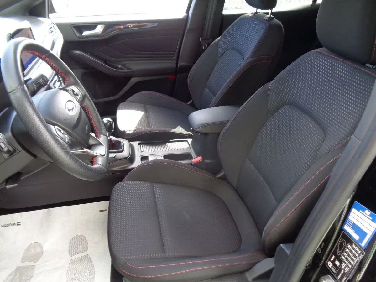 Ford Focus Station Wagon usata a Treviso (10)
