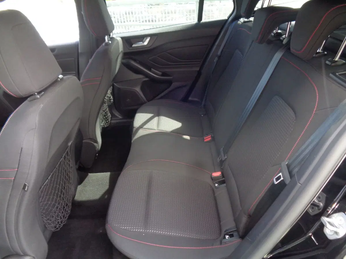 Ford Focus Station Wagon usata a Treviso (11)