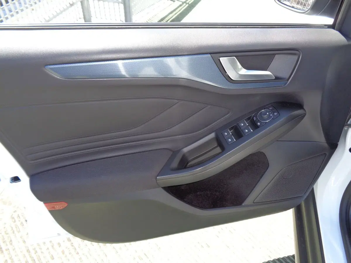 Ford Focus usata a Treviso (8)