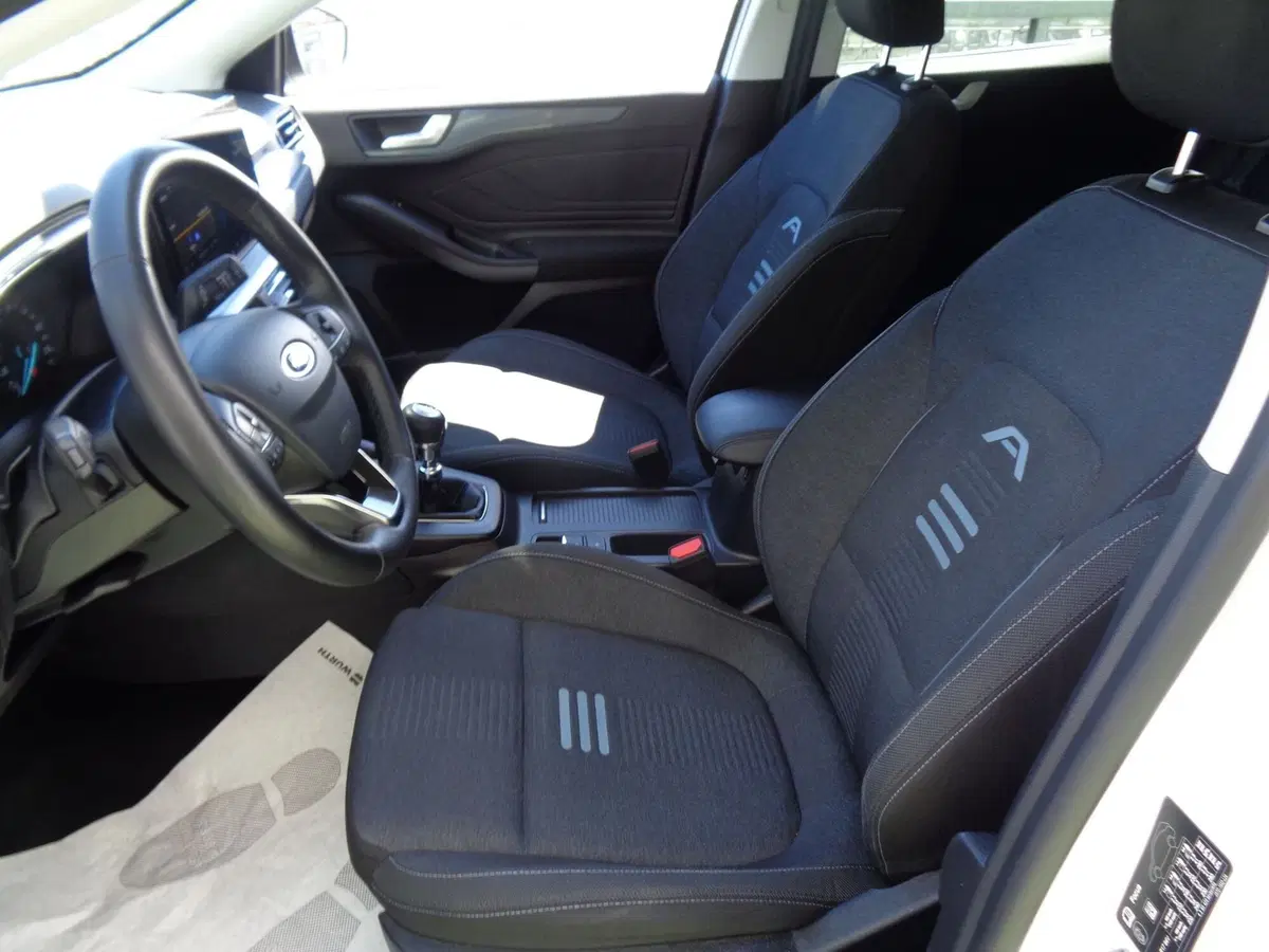 Ford Focus usata a Treviso (9)