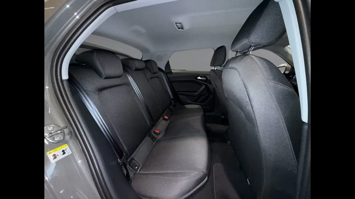 Audi A1 Sportback nuova a Palermo (7)