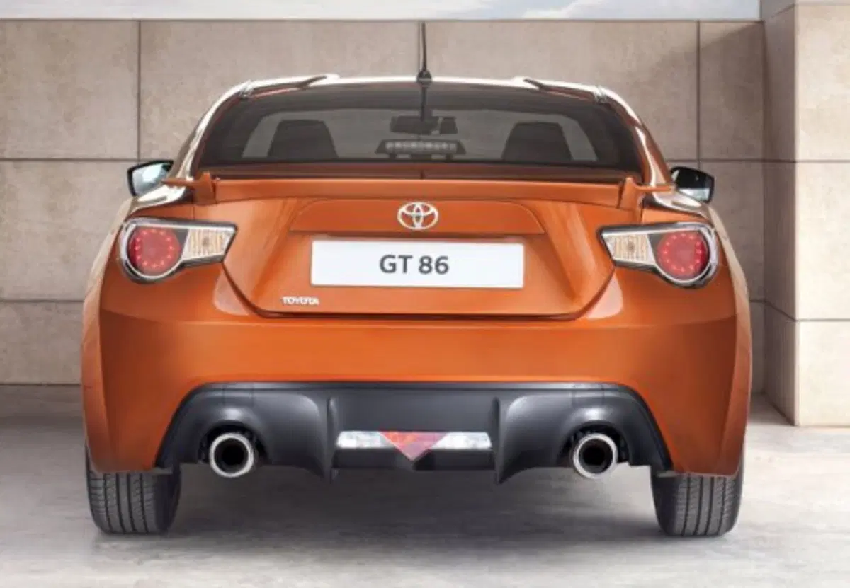 Toyota GT86 usata a Palermo (11)
