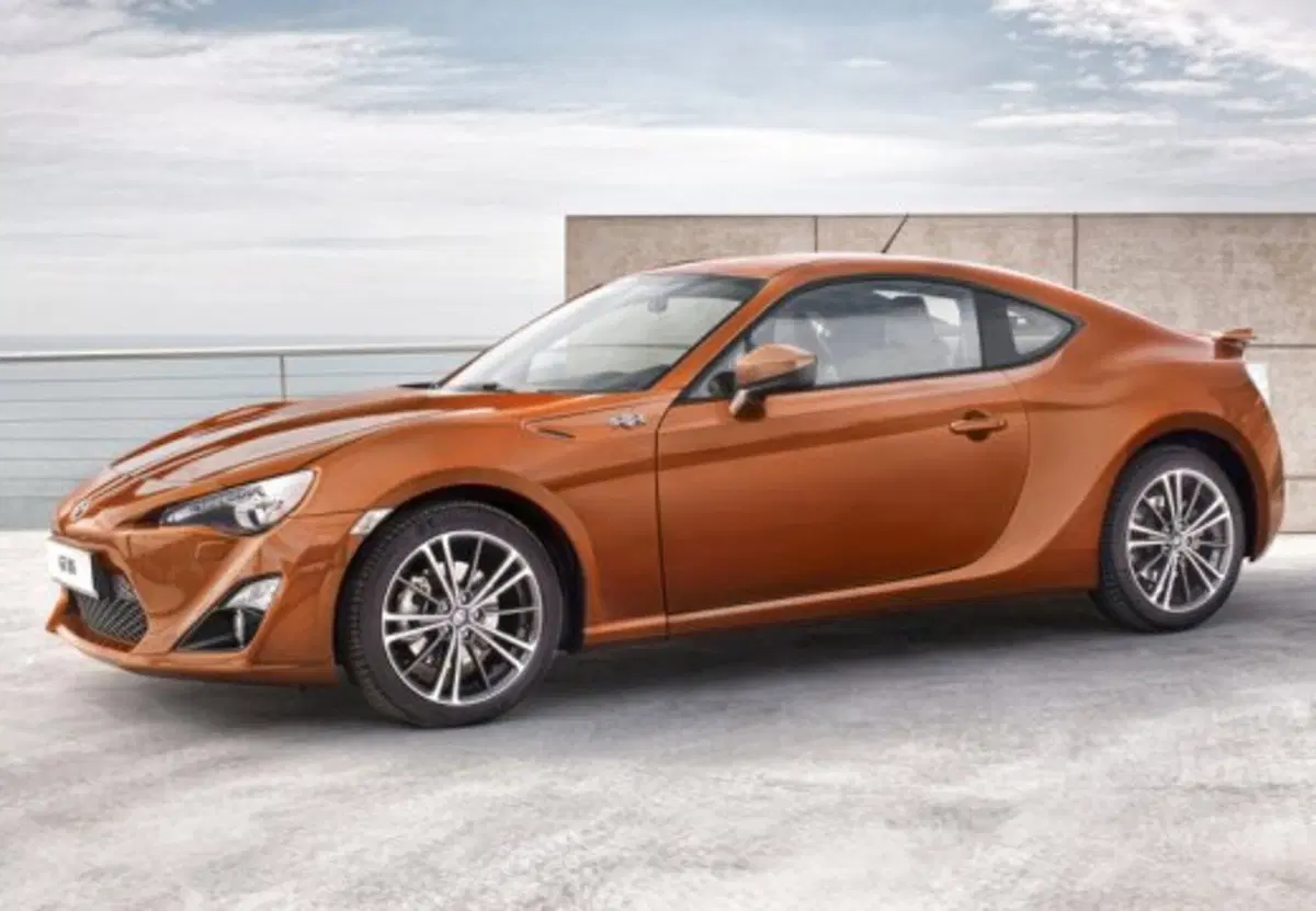 Toyota GT86 usata a Palermo (16)