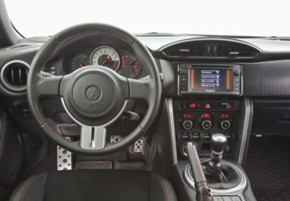 Toyota GT86 usata a Palermo (20)
