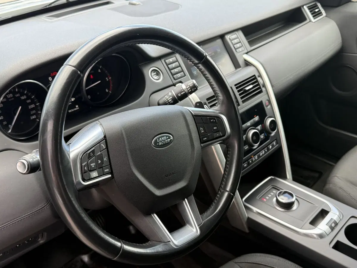Land Rover Discovery Sport usata a Perugia (10)