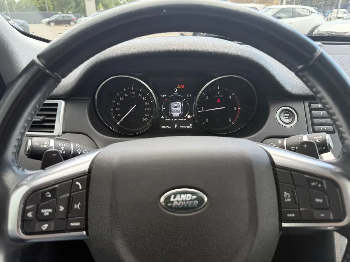Land Rover Discovery Sport usata a Perugia (16)