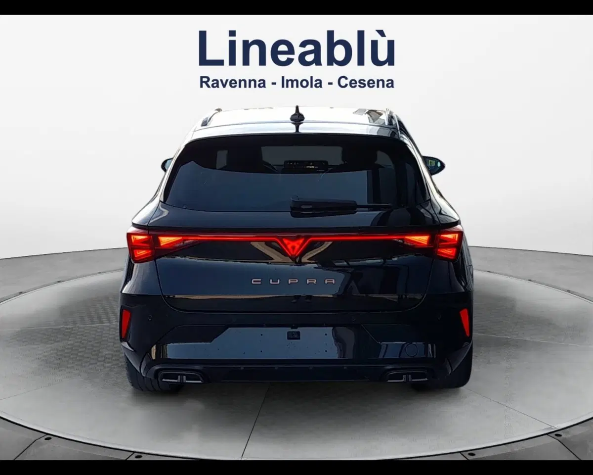 Cupra Leon Station Wagon nuova a Ravenna (4)