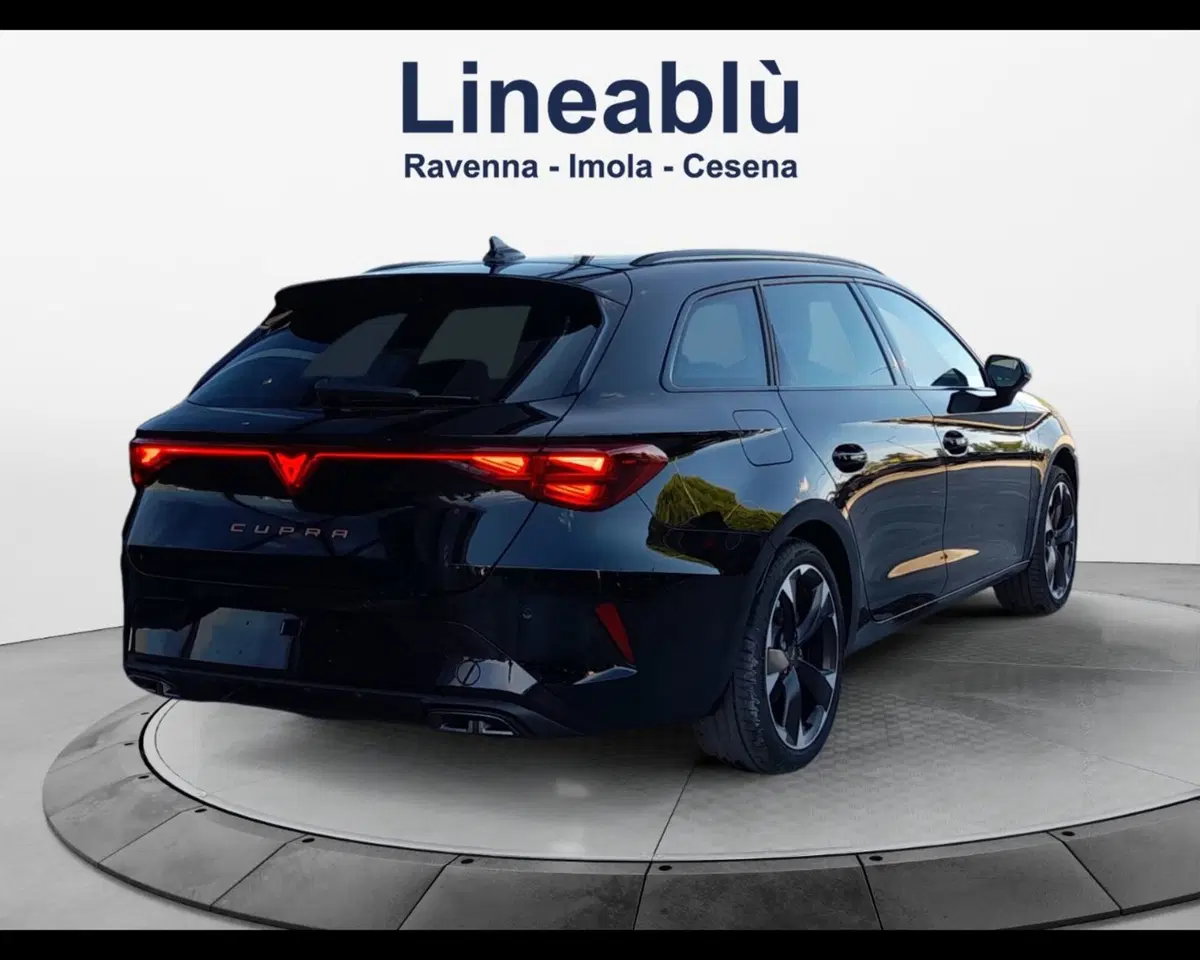 Cupra Leon Station Wagon nuova a Ravenna (5)