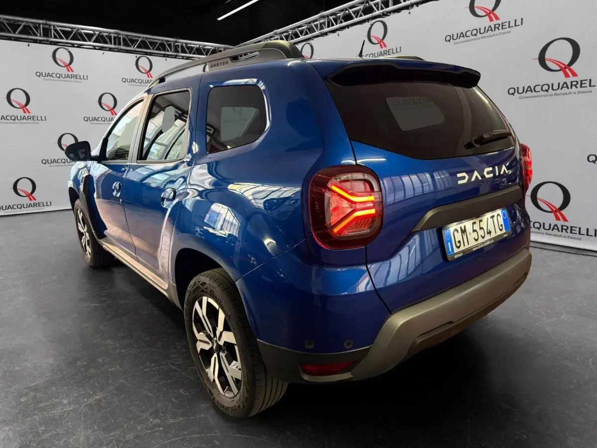 Dacia Duster usata a Milano (7)