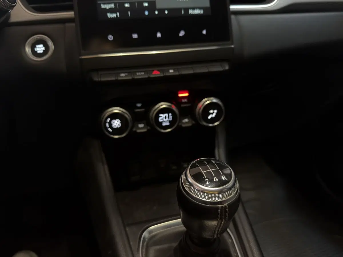 Renault Captur usata a Milano (14)