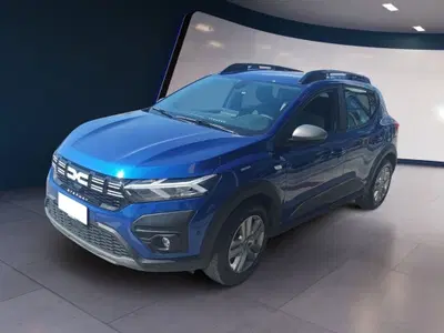 Dacia Sandero Stepway 1.0 TCe 90 CV Comfort del 2023 usata a Ceccano