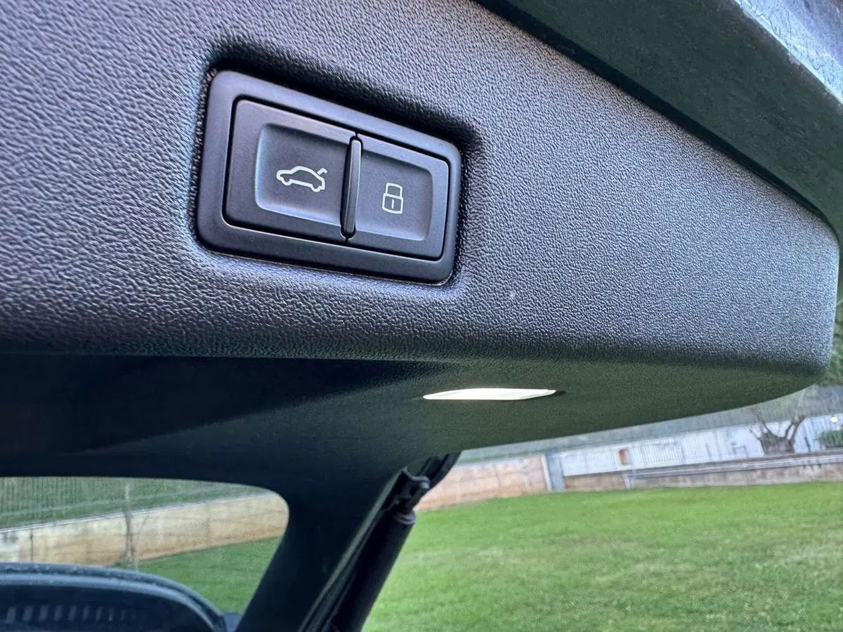 Audi Q5 usata a Salerno (14)