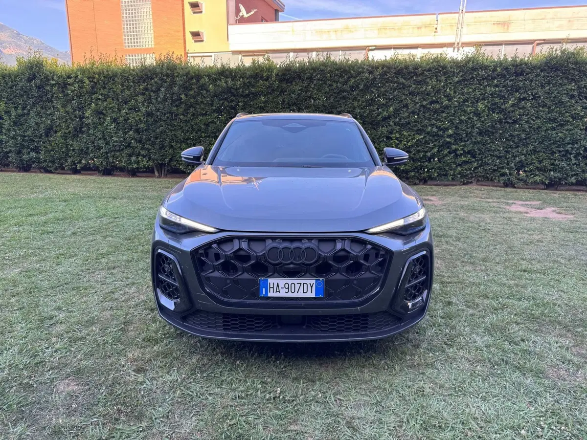 Audi Q5 usata a Salerno (9)