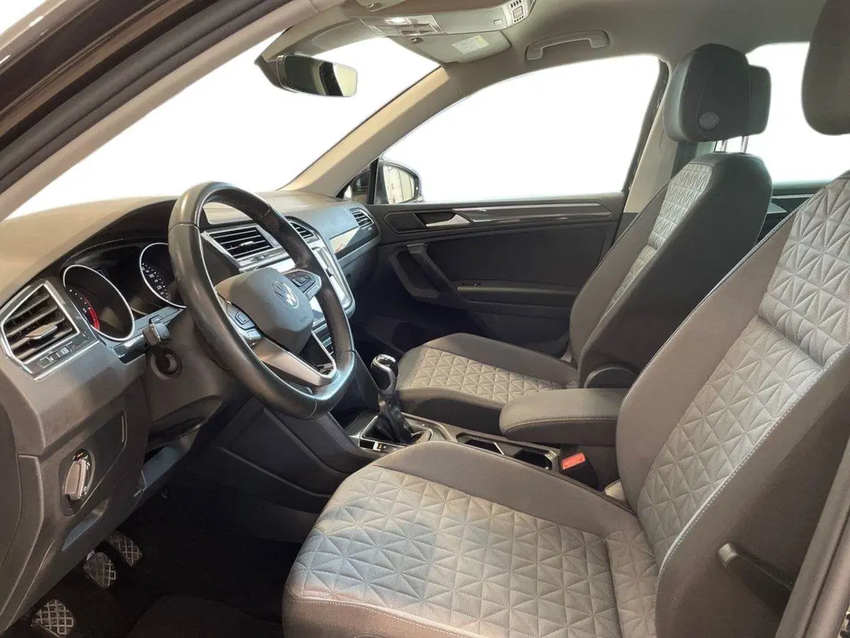 Volkswagen Tiguan usata a Pistoia (9)