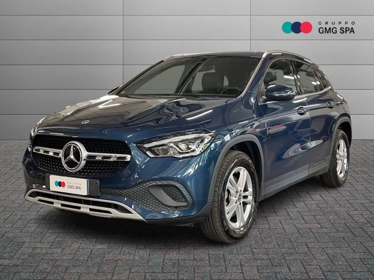 Mercedes-Benz GLA SUV usata a Prato