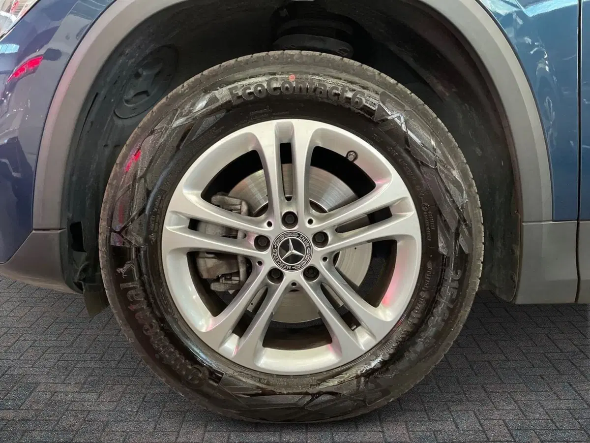 Mercedes-Benz GLA SUV usata a Prato (6)