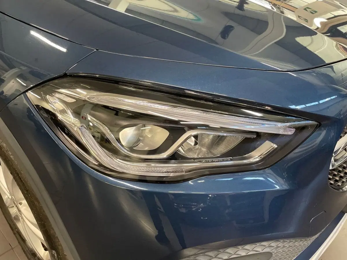 Mercedes-Benz GLA SUV usata a Prato (7)